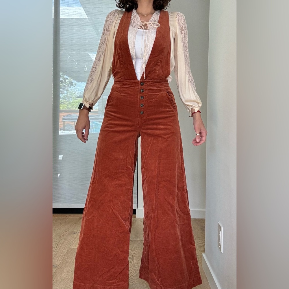 Gorgeous Free People Flare Corduroy Overalls.